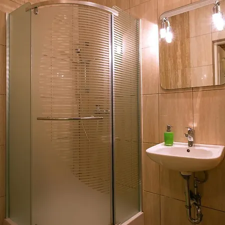 Kuklówka Ośrodek wypoczynkowy *